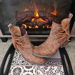 Circle G by Corral Floral Tooled Leather Ankle Boots (Style 05004)